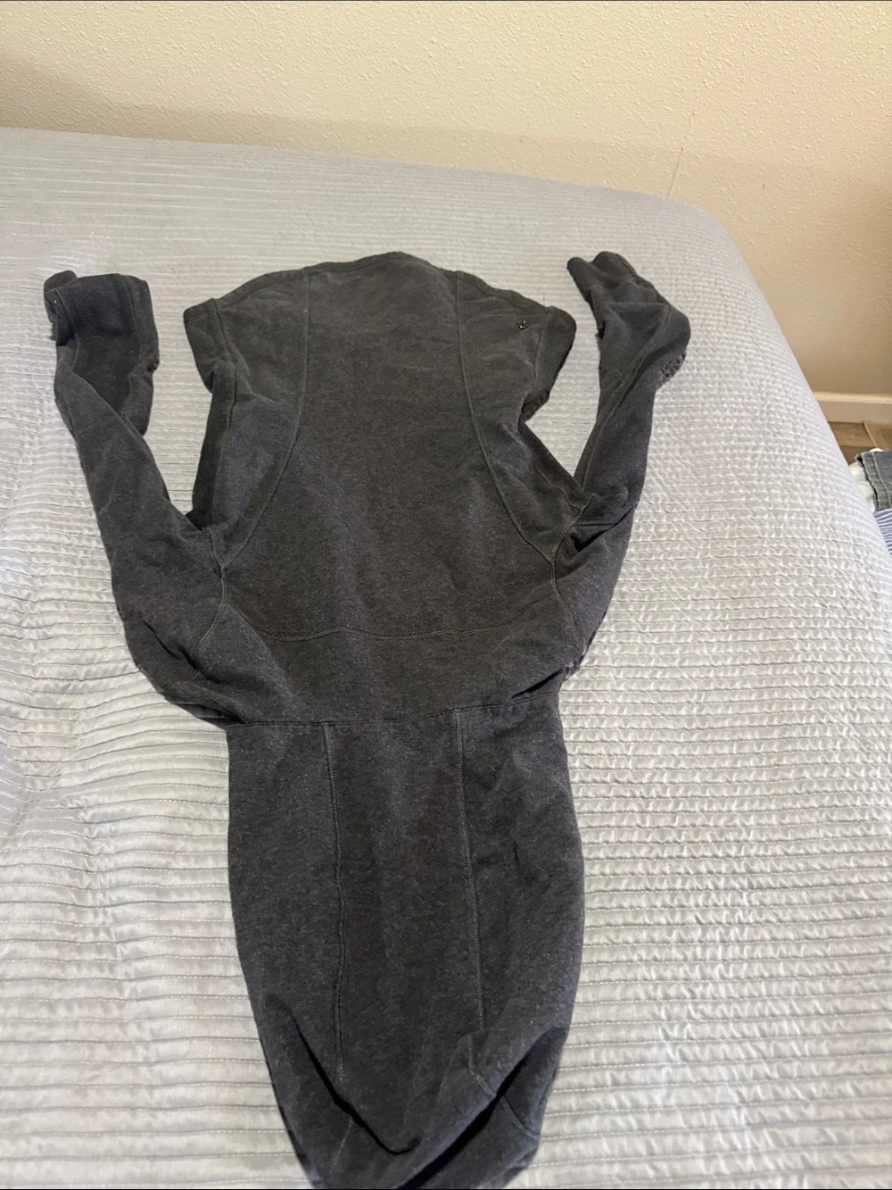 lululemon athletica Dark Charcoal Hooded Pullover old version .